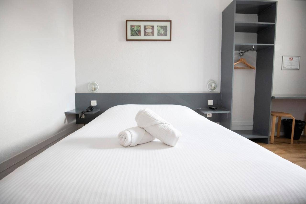 Wink Hotel Juvisy Екстериор снимка