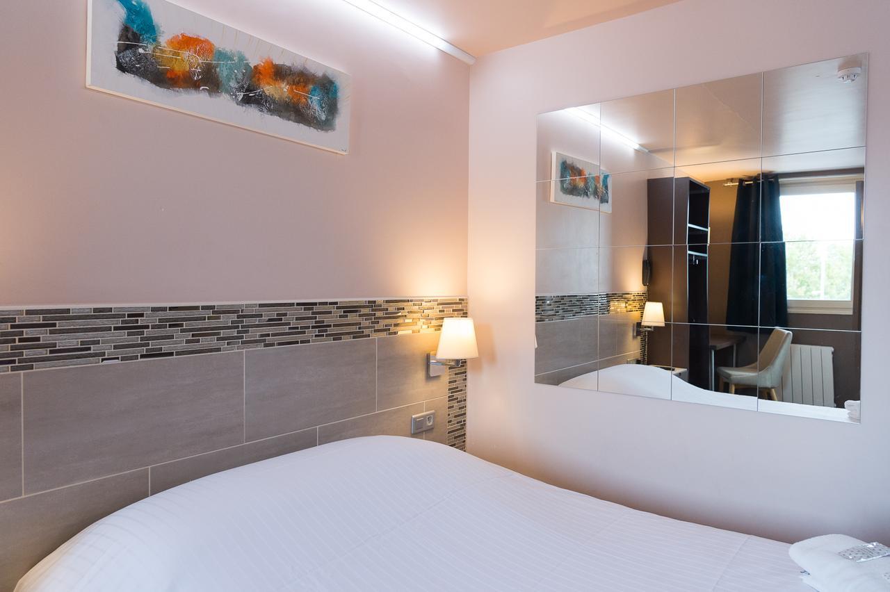 Wink Hotel Juvisy Екстериор снимка