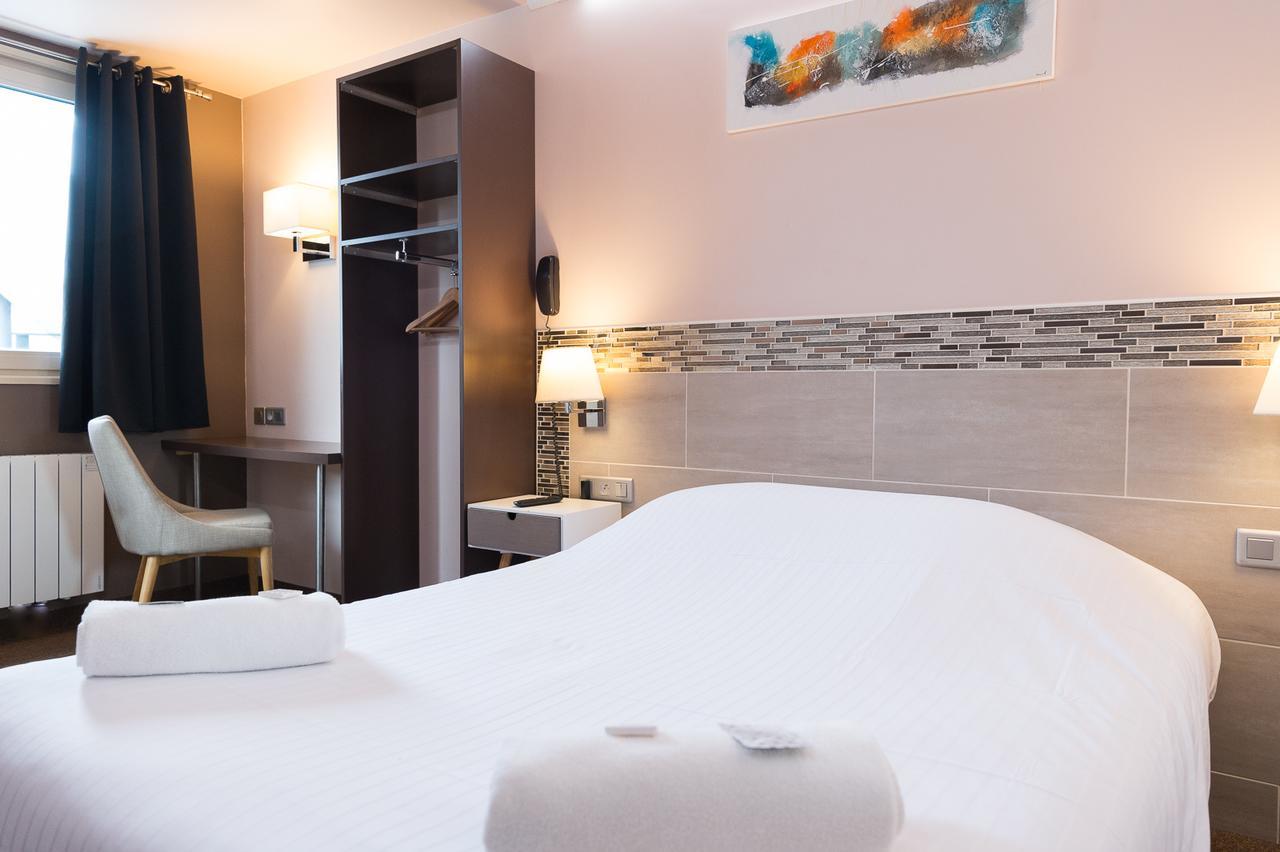 Wink Hotel Juvisy Екстериор снимка